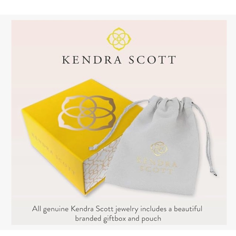 Kendra Scott Ari Pave Crystal Heart Stud Earrings, Fashion Jewelry for Women - Picture 2 of 3